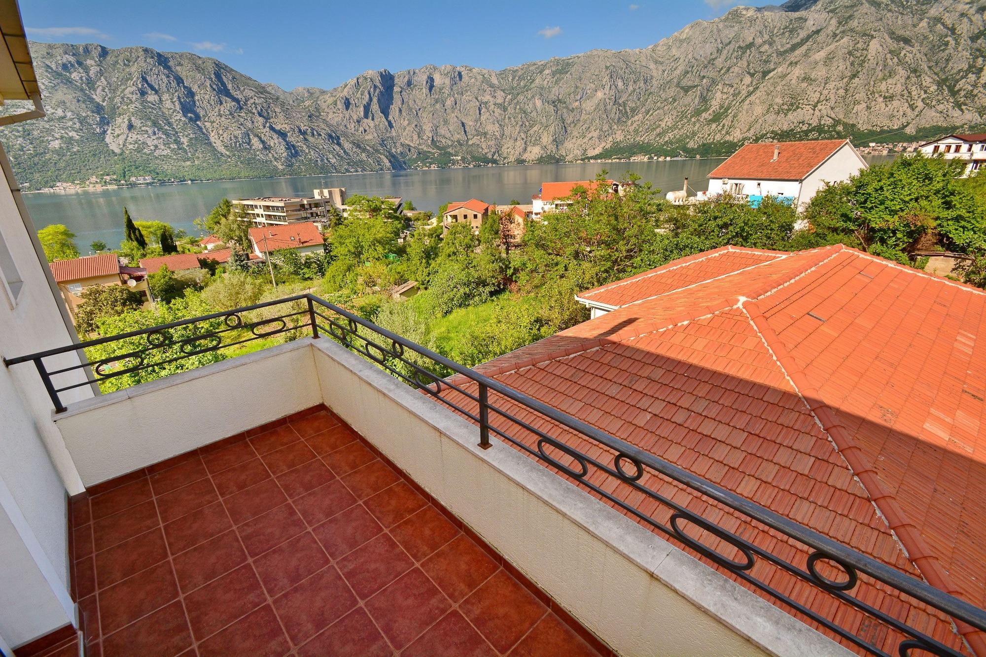 Apartments Soso Котор Экстерьер фото