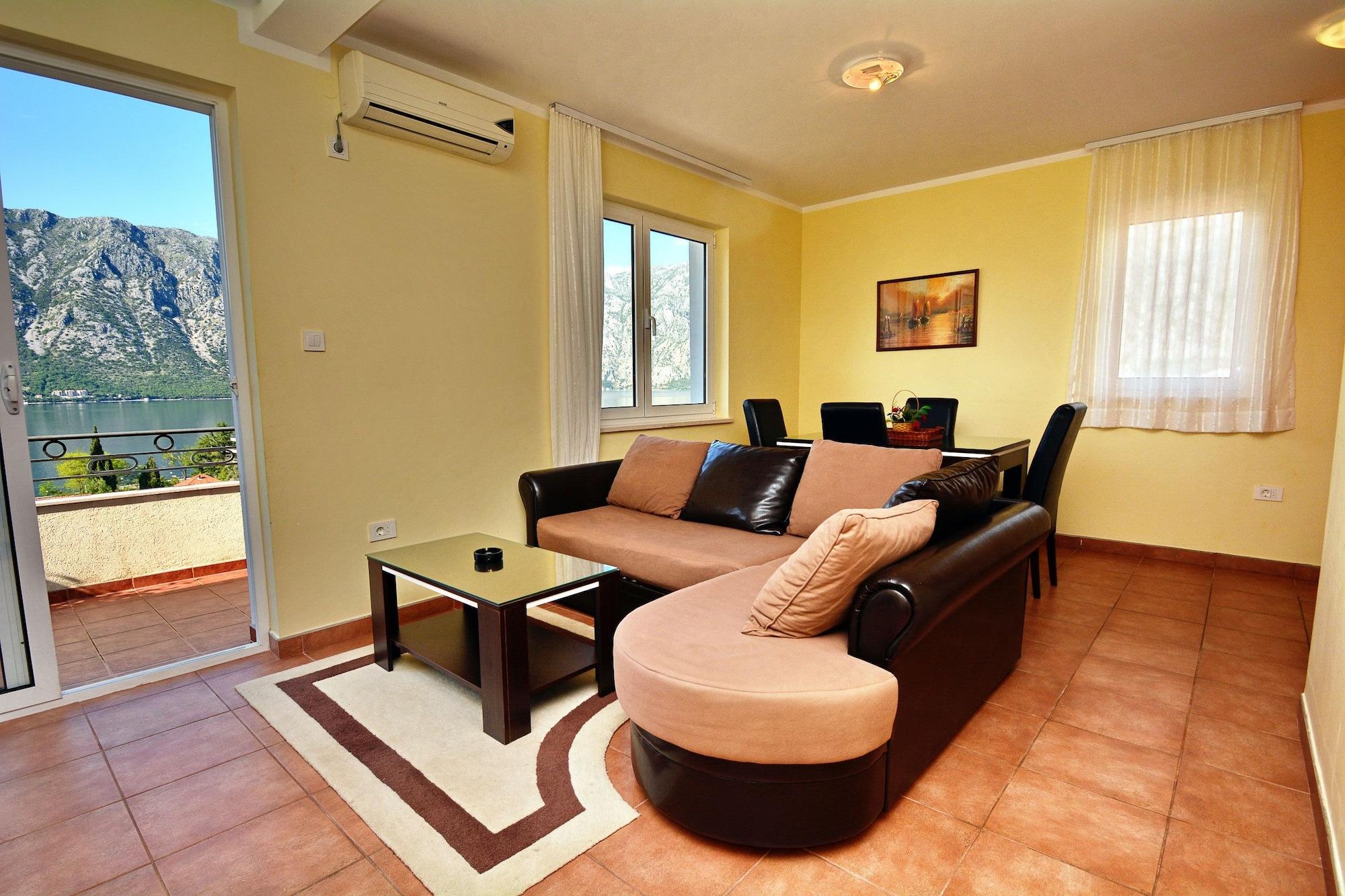 Apartments Soso Котор Экстерьер фото